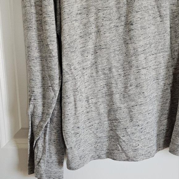 VINCE Military Slim Fit Henley In Grey Men's Size X Large Long Sleeve Tee - Picture 10 of 10